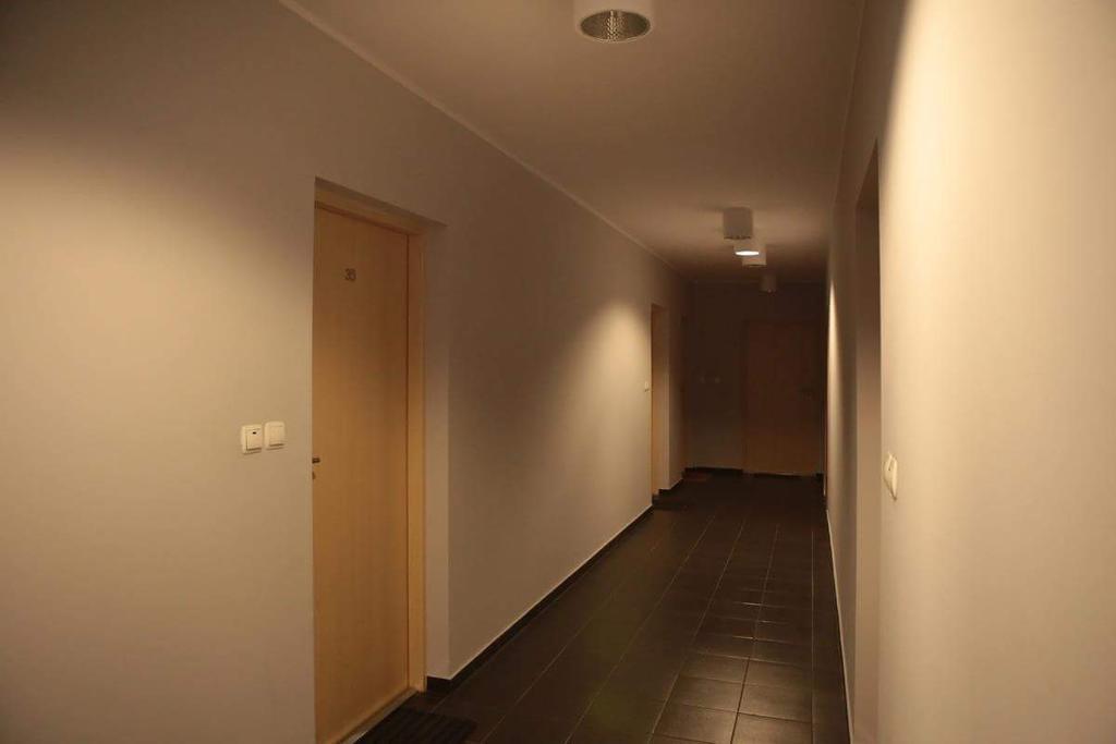 35m² Studio-Apartment, 1 eigene Posen Exterior foto
